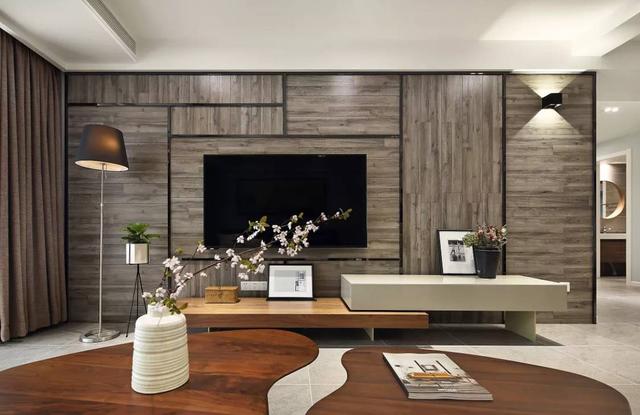 把不銹鋼條嵌到墻上，簡單點綴好高檔！