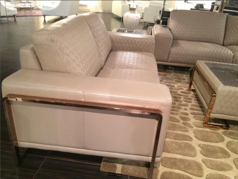 不銹鋼沙發(fā)架圖片 (10)